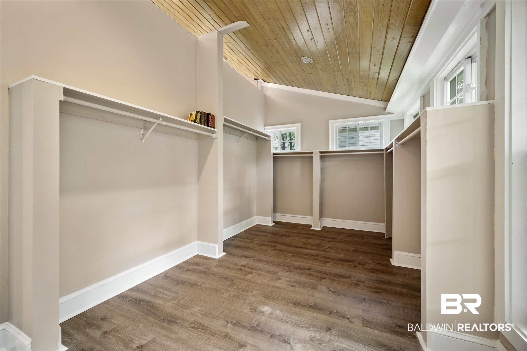 2208 Old Government Street Mobile, AL 36606 - Photo 18 of 26