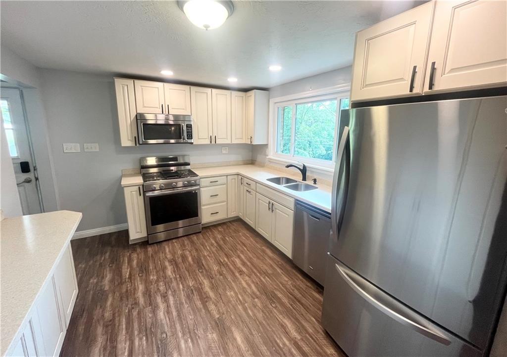 36 Burnside Road Canonsburg, PA 15317 - Photo 6 of 15 Gallery Image 6
