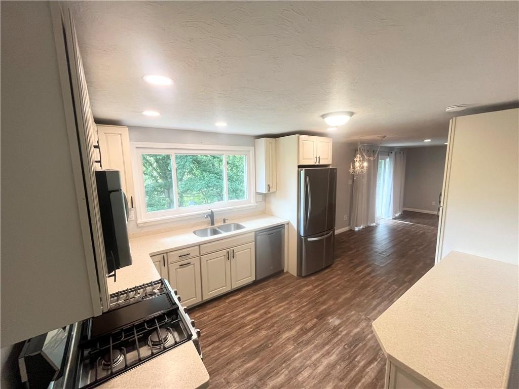 36 Burnside Road Canonsburg, PA 15317 - Photo 7 of 15 Gallery Image 7