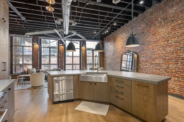 $2,899,000 | 207 3rd Avenue North, Unit 402, Nashville, TN 37201