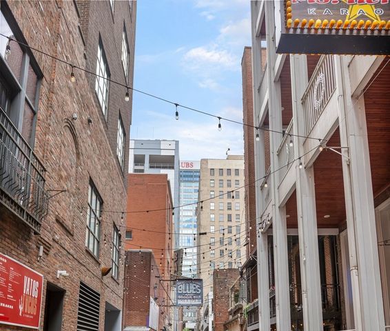 $2,899,000 | 207 3rd Avenue North, Unit 402, Nashville, TN 37201