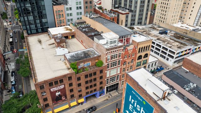 $2,899,000 | 207 3rd Avenue North, Unit 402, Nashville, TN 37201