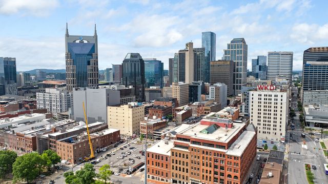 $2,899,000 | 207 3rd Avenue North, Unit 402, Nashville, TN 37201