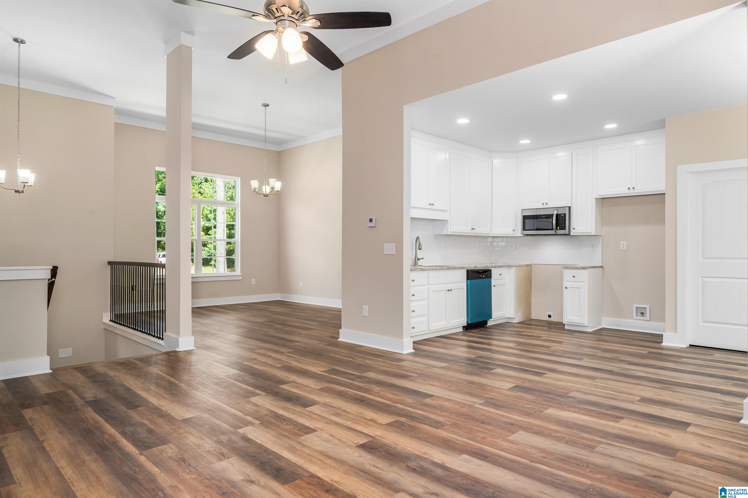 7957 Forest Loop Pinson, AL 35126 - Photo 7 of 31