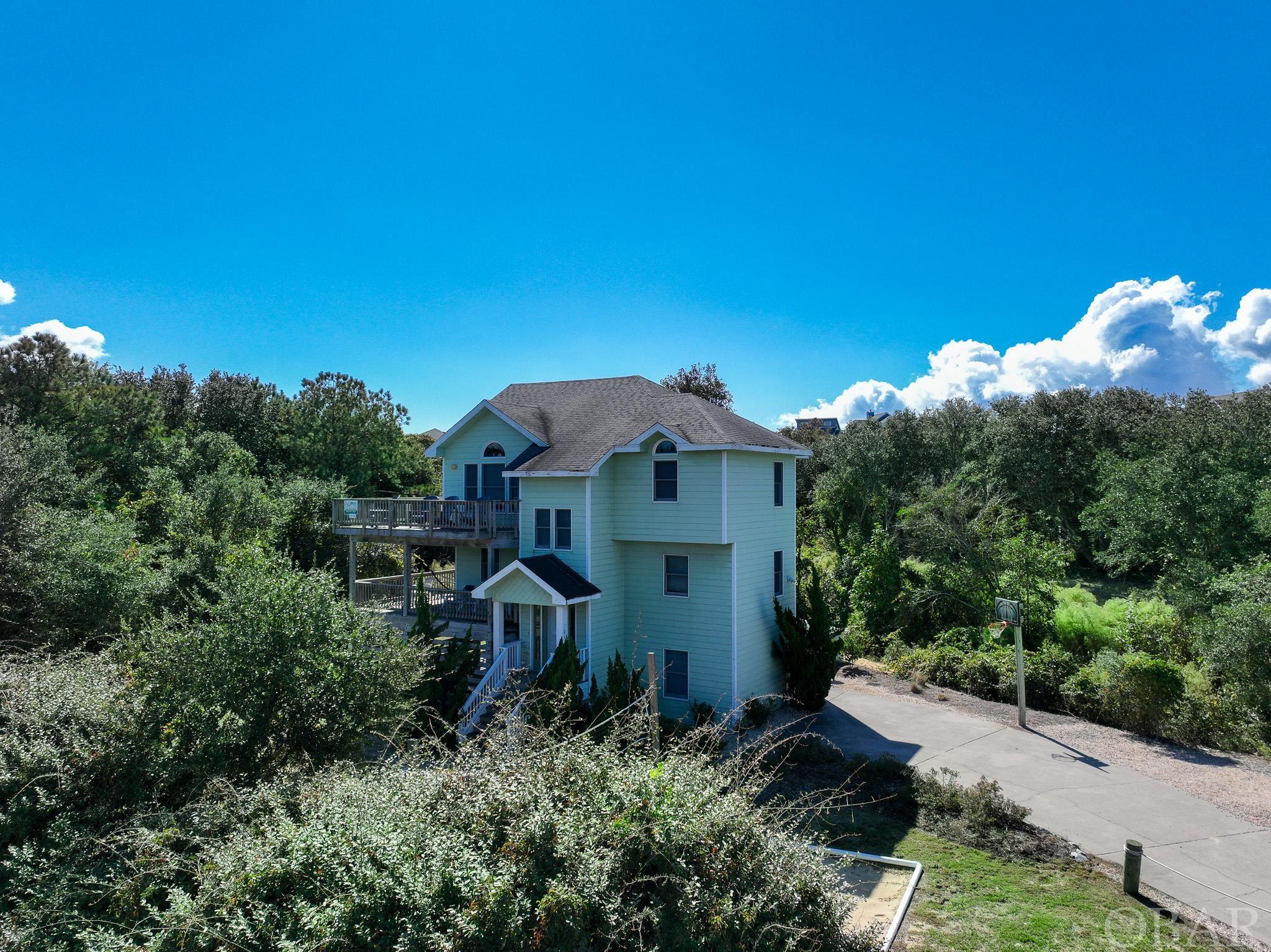 101 Sea Hawk Dr West