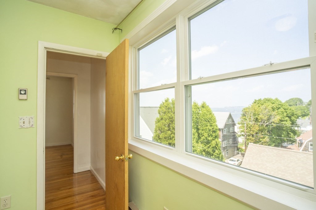 161 Pilgrim Road Weymouth, MA 02191 - Photo 26 of 42