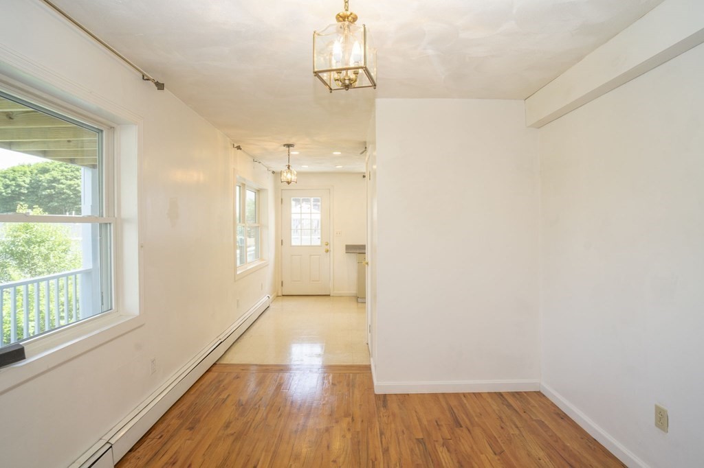 161 Pilgrim Road Weymouth, MA 02191 - Photo 9 of 42