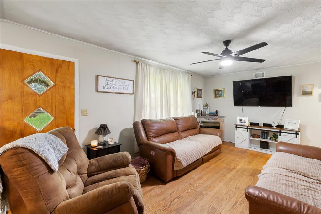 620 Stagecoach Road Glade Spring, VA 24340 - Photo 13 of 49 Gallery Image 13