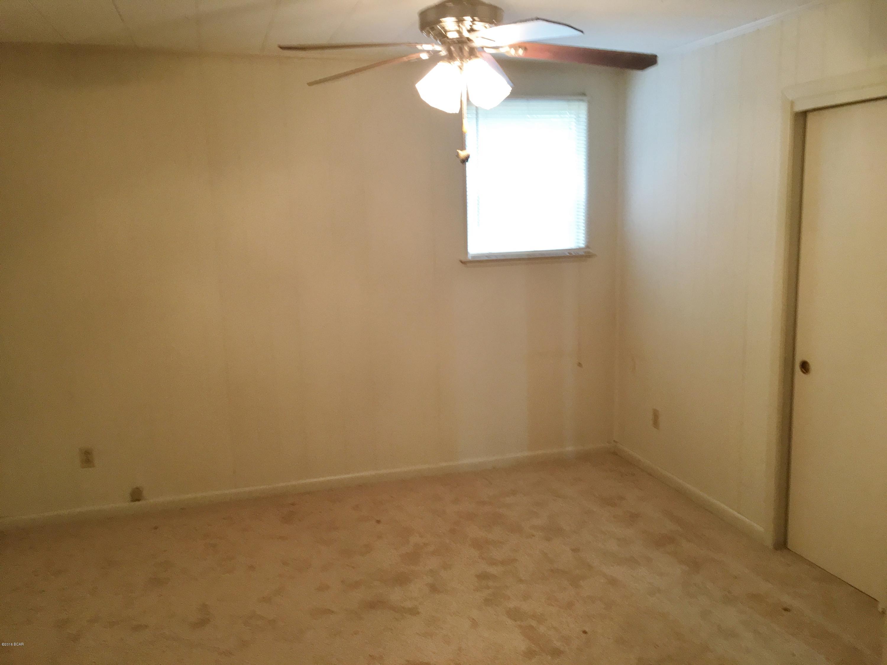 7191 Highway 90 Grand Ridge, FL 32442 - Photo 16 of 21 Gallery Image 16