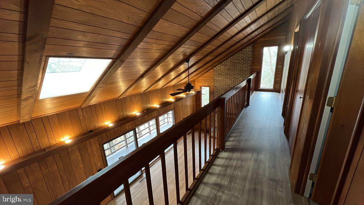 6728 Hemlock Point Road New Market, MD 21774 - Photo 10 of 28 a view of an entryway