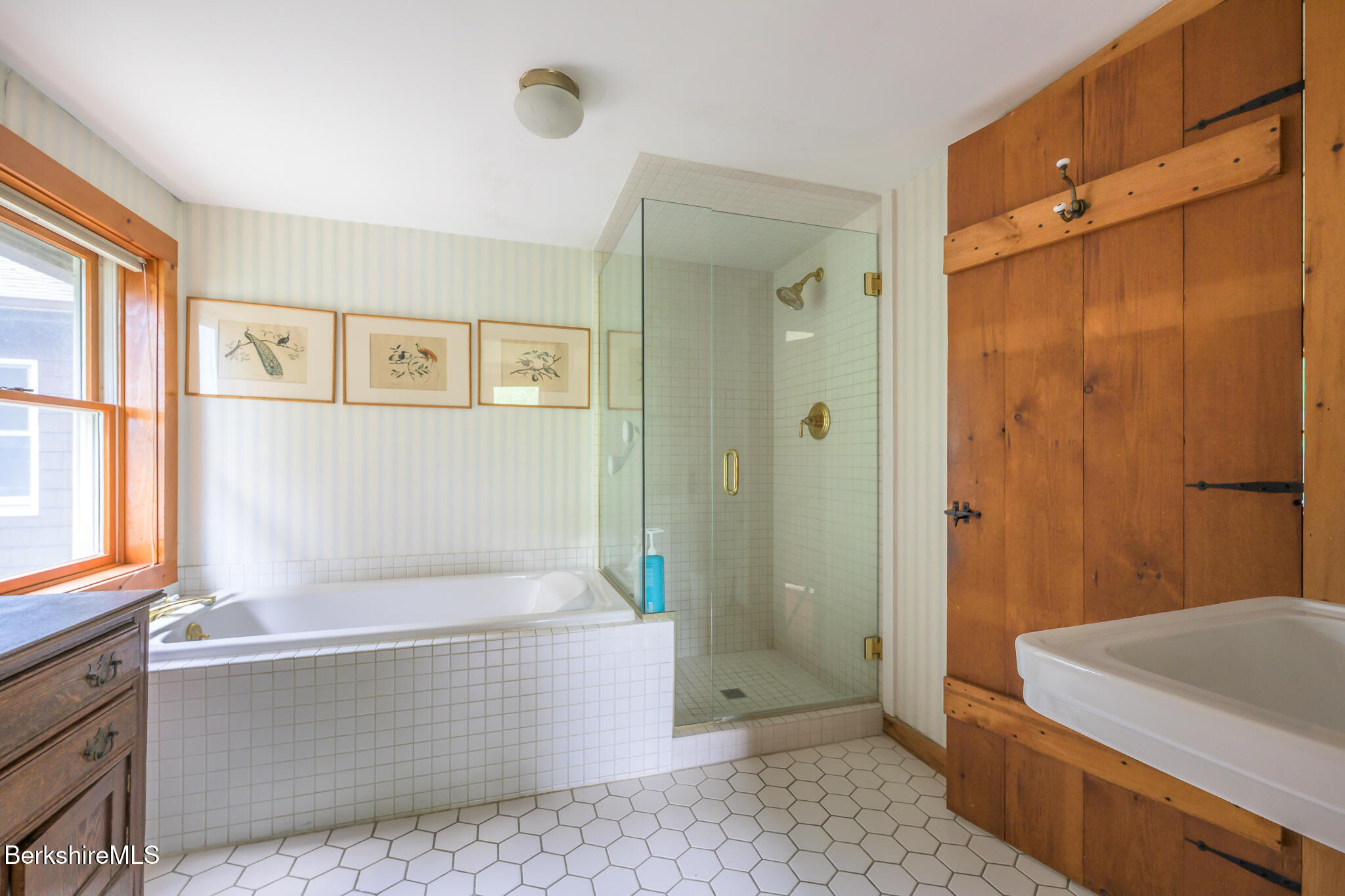 144 Shore Road Richmond, MA 01201 - Photo 36 of 44 Primary Bathroom.