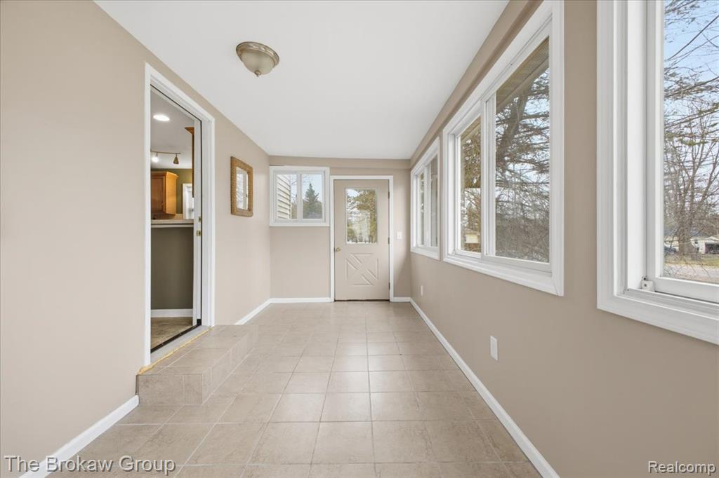 4340 North Webster Road Flushing, MI 48433 - Photo 19 of 47