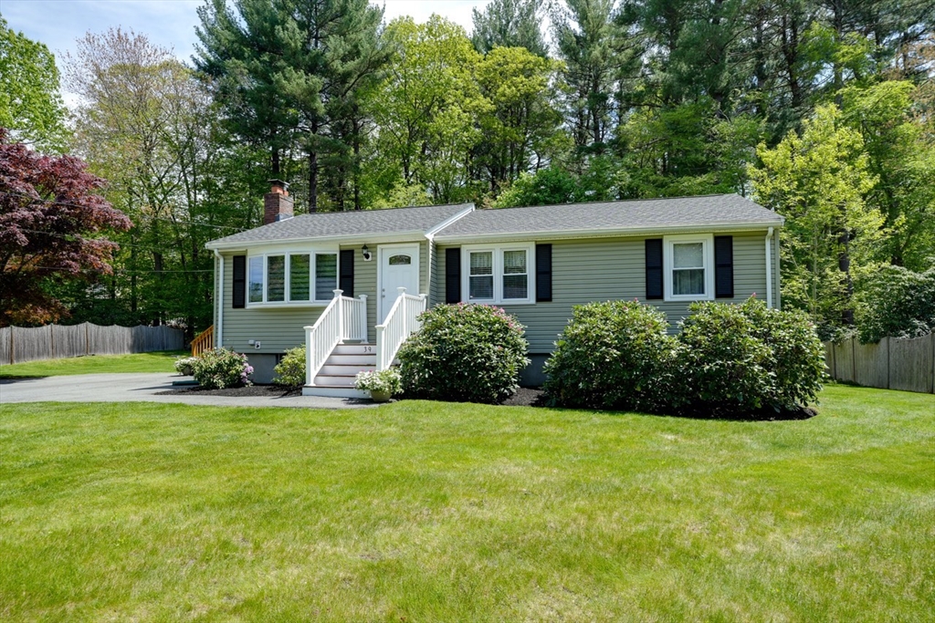 39 Skelton Road Burlington, MA 01803 - Photo 1 of 16 Gallery Image 1