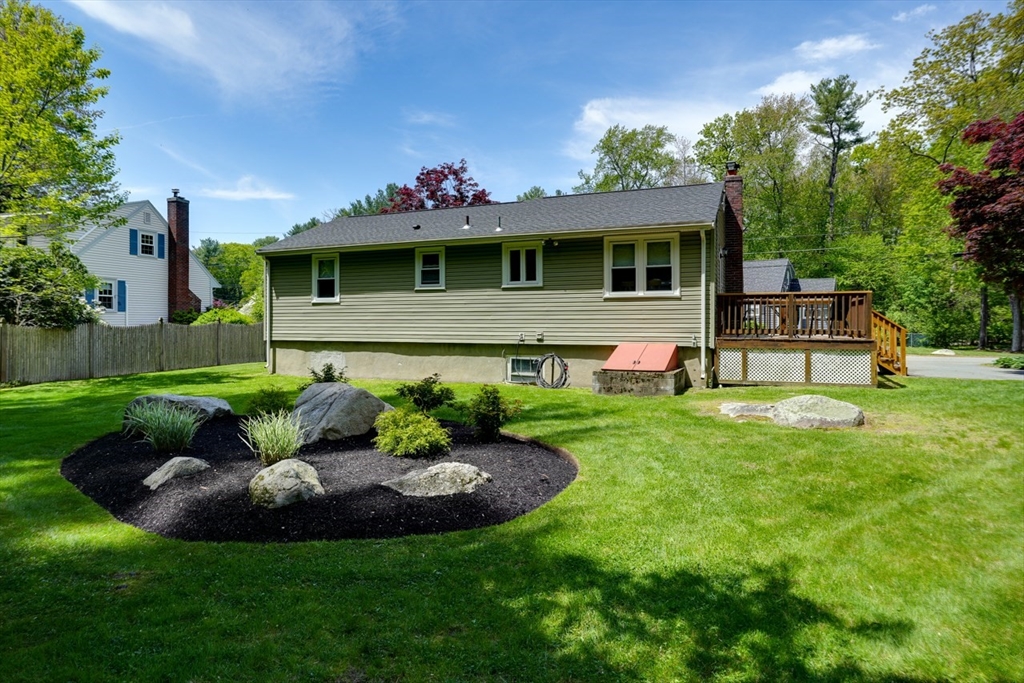 39 Skelton Road Burlington, MA 01803 - Photo 2 of 16 Gallery Image 2