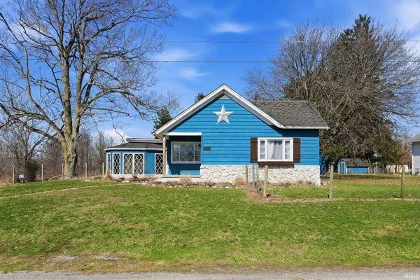 $199,900 | 8880 West State Road 14, South Whitley, IN 46787