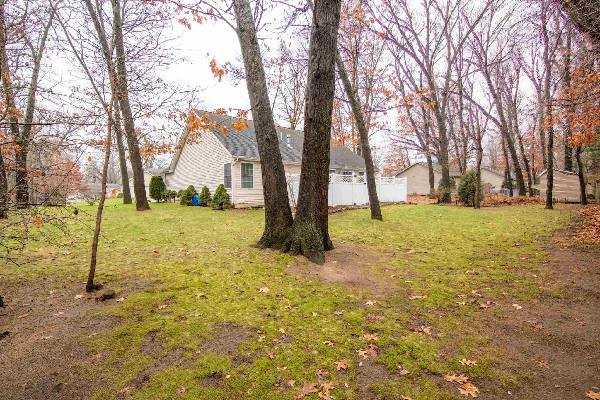 55390 Priem Road Elkhart, IN 46514 - Photo 4 of 32 Gallery Image 4