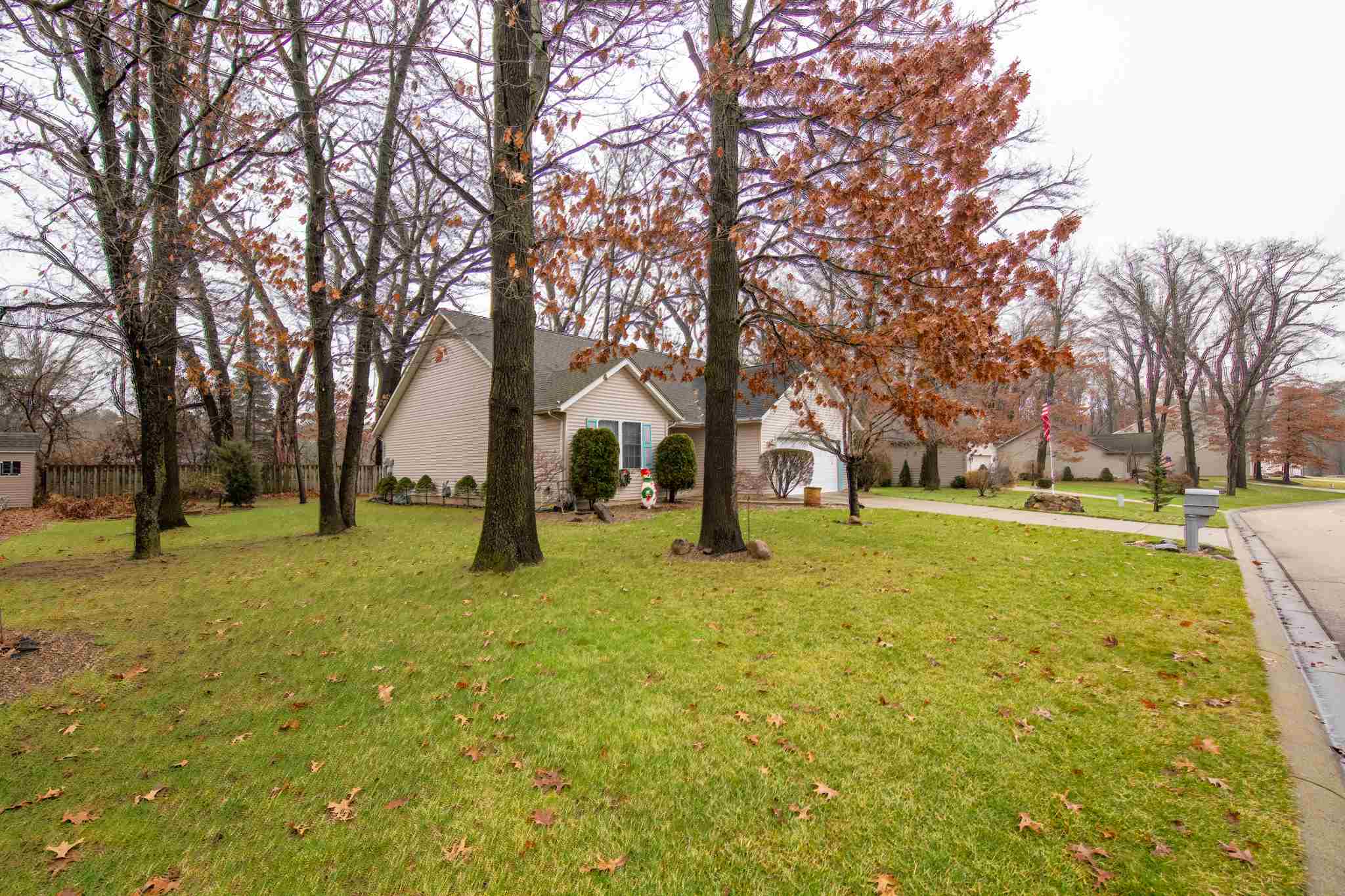 55390 Priem Road Elkhart, IN 46514 - Photo 6 of 32 Gallery Image 6