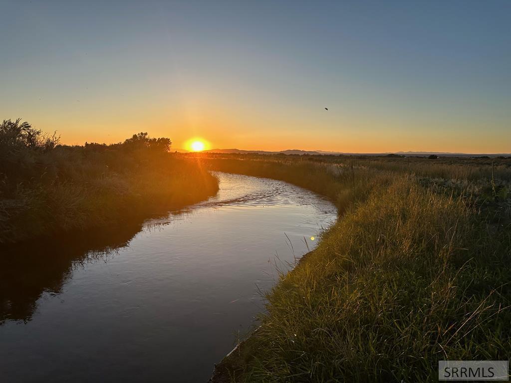 2988 Edgewater Lane St. Anthony, ID 83445 - Photo 2 of 18