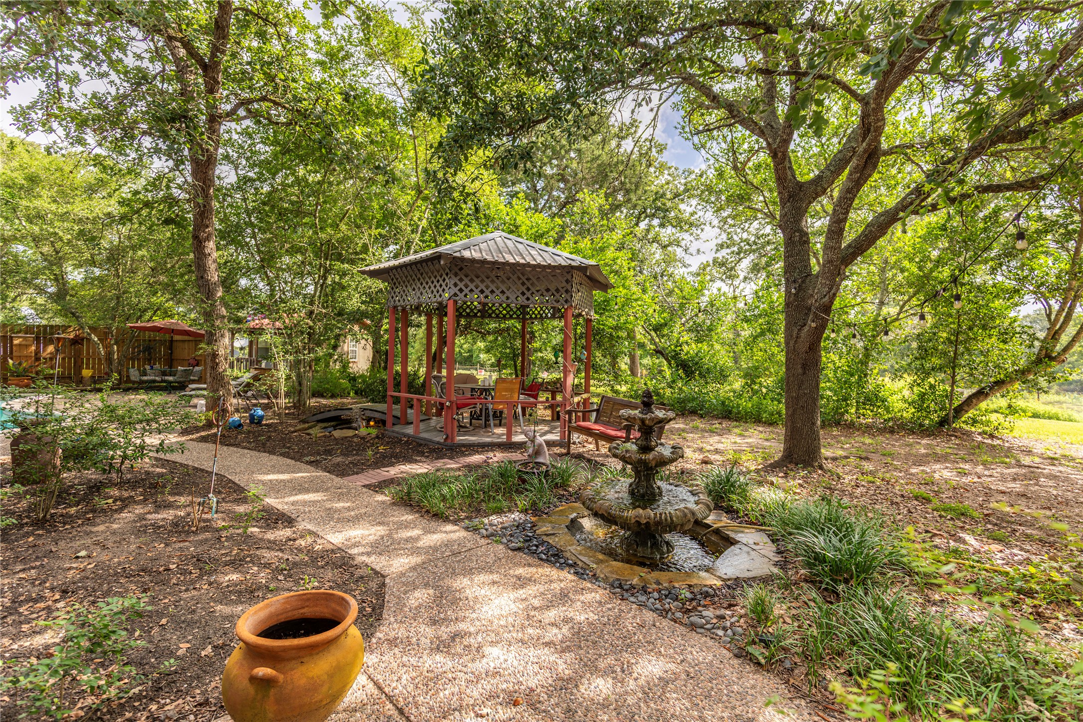 7710 Highway 36 Bellville, TX 77418 - Photo 17 of 25