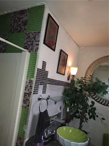 $90,000 | 1547 Clairtonica Street, Pittsburgh, PA 15205