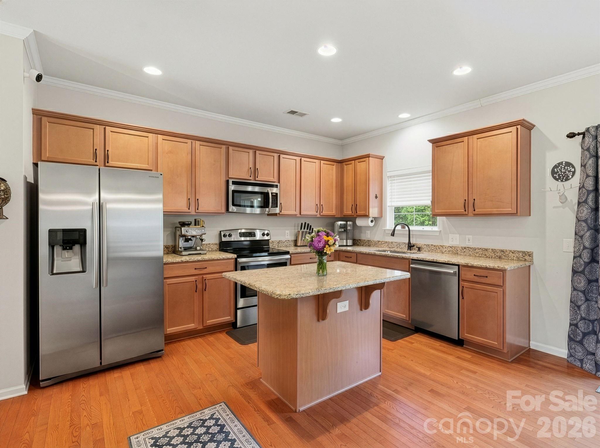 9722 Spring Crest Court Charlotte, NC 28269 - Photo 9 of 23