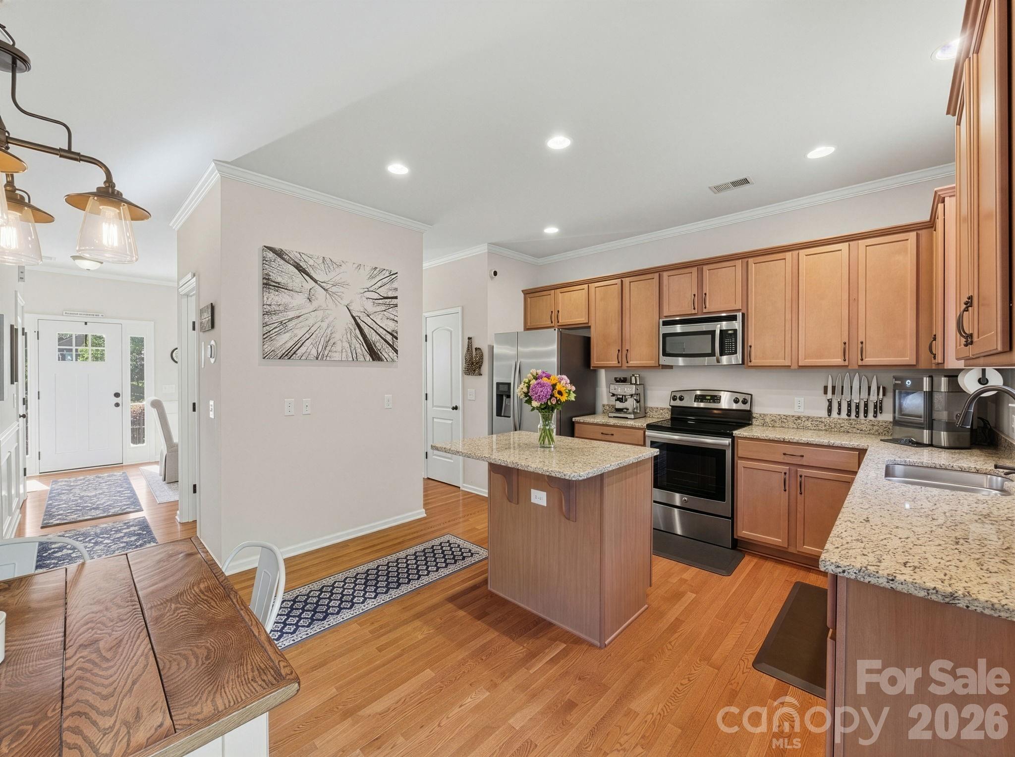 9722 Spring Crest Court Charlotte, NC 28269 - Photo 10 of 23