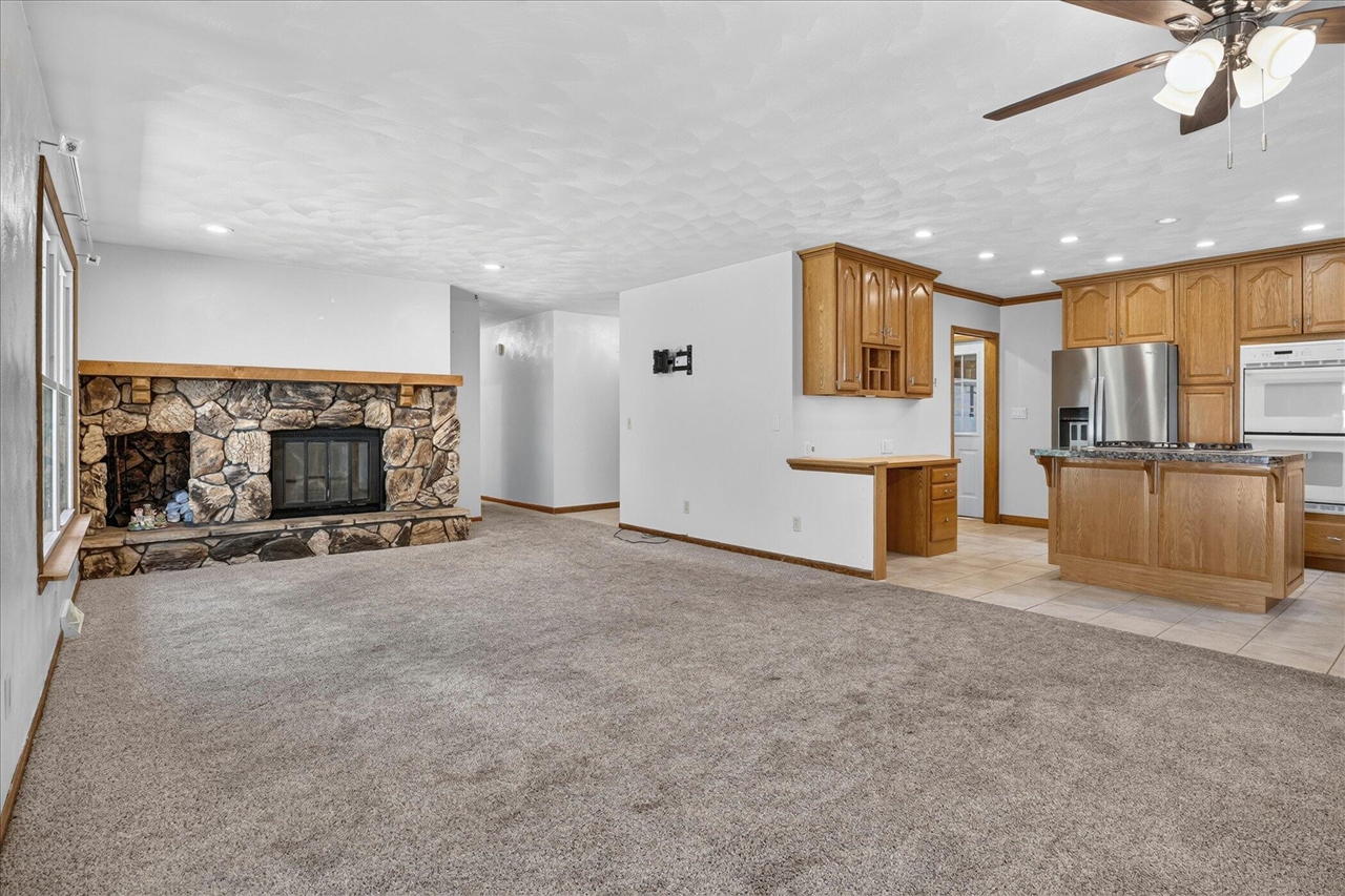 56800 Bow Drive Three Rivers, MI 49093 - Photo 9 of 44