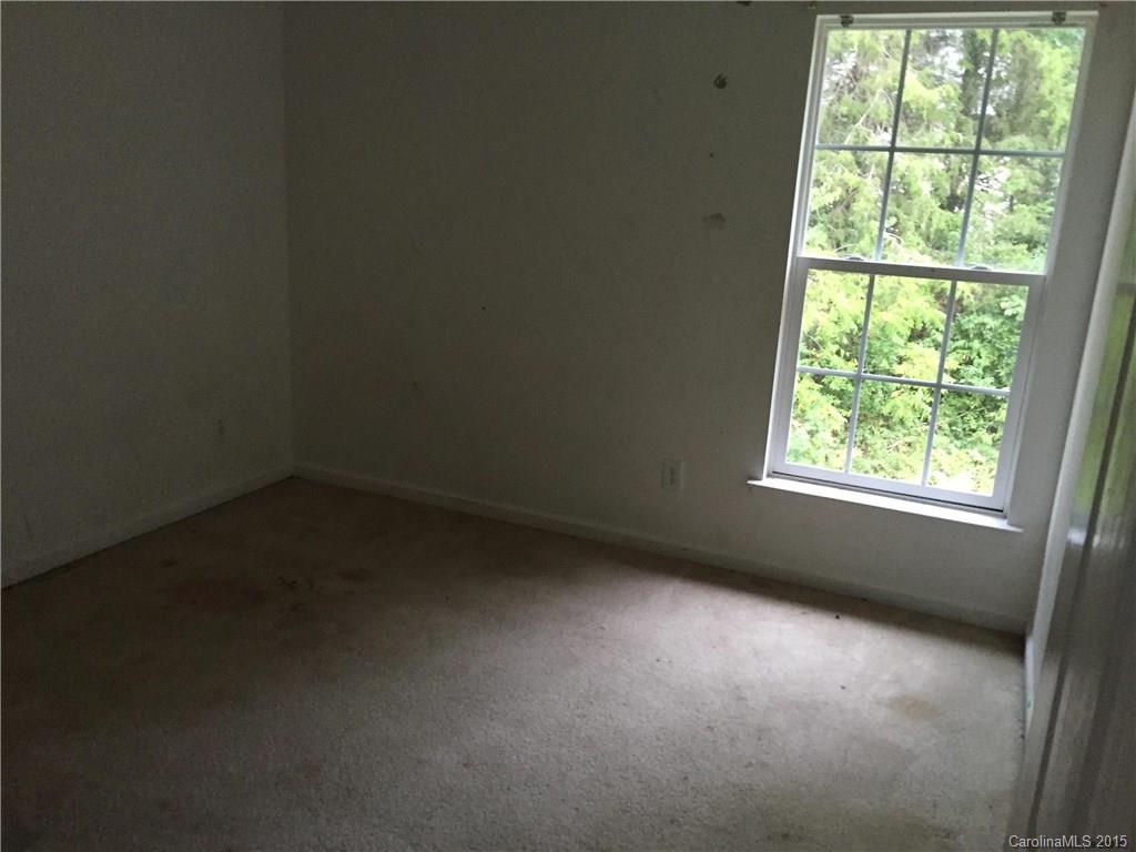 10346 Gold Pan Road Charlotte, NC 28215 - Photo 13 of 15 Gallery Image 13