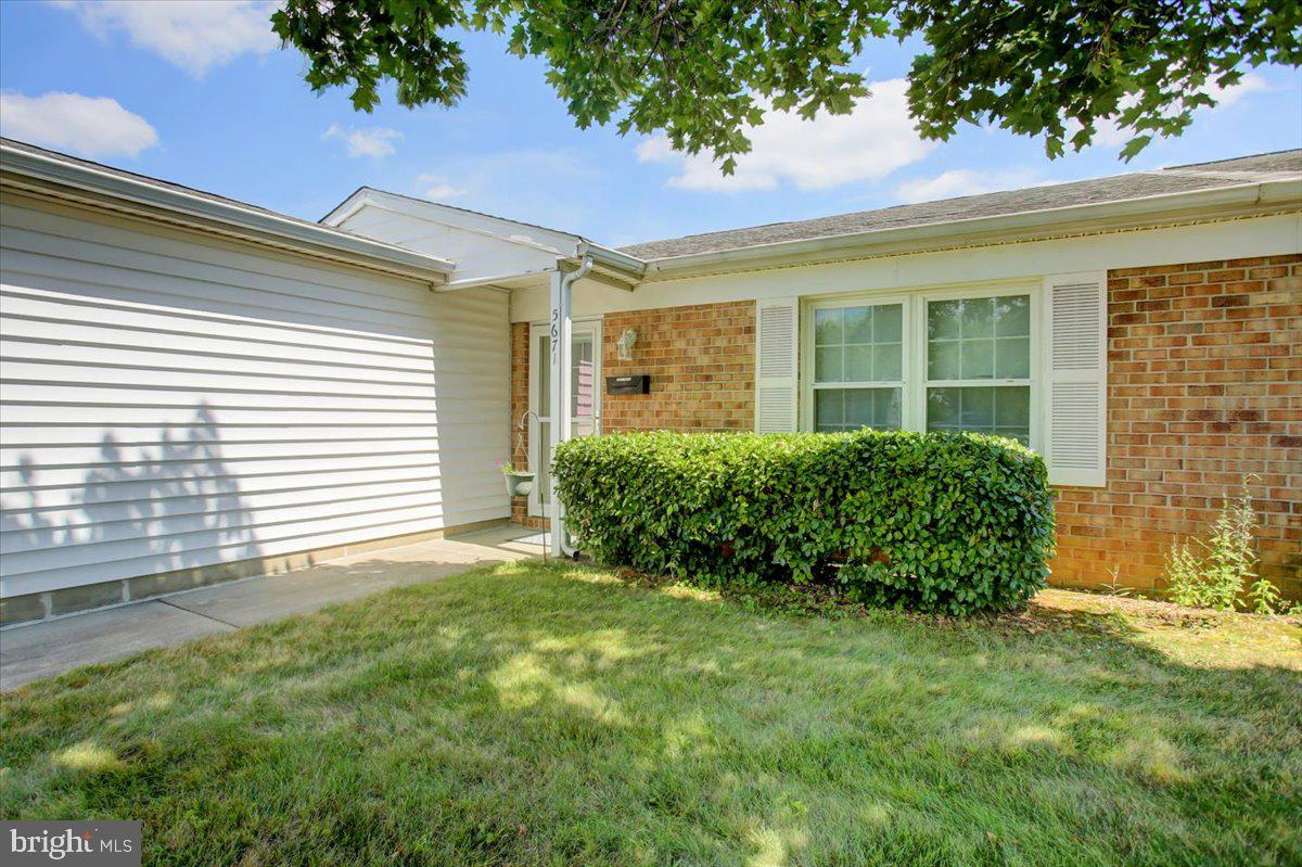 5671 Crabapple Drive Frederick, MD 21703 - Photo 25 of 31 front view of a house with a yard