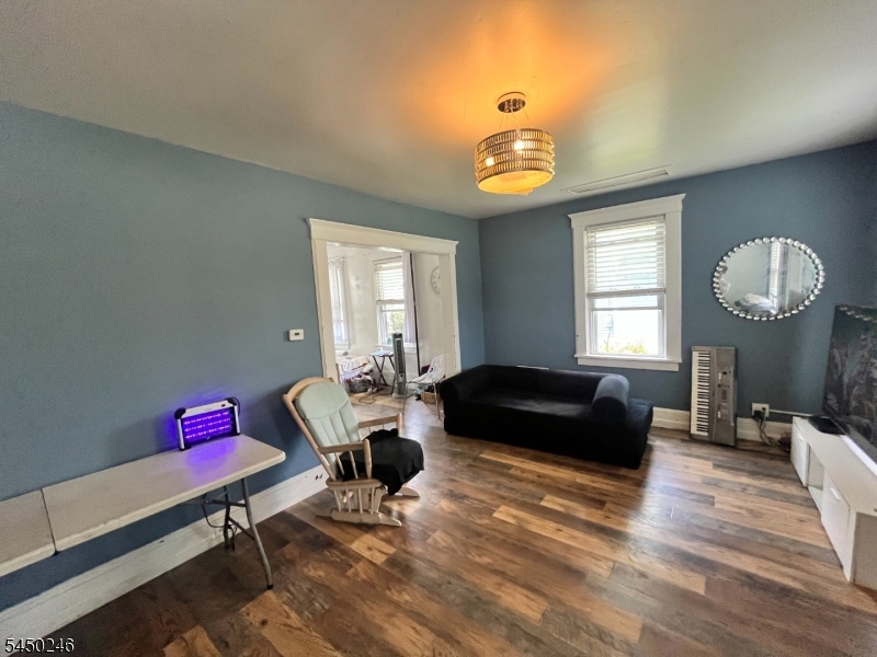 67 Ford Road Denville, NJ 07866 - Photo 6 of 33 Gallery Image 6