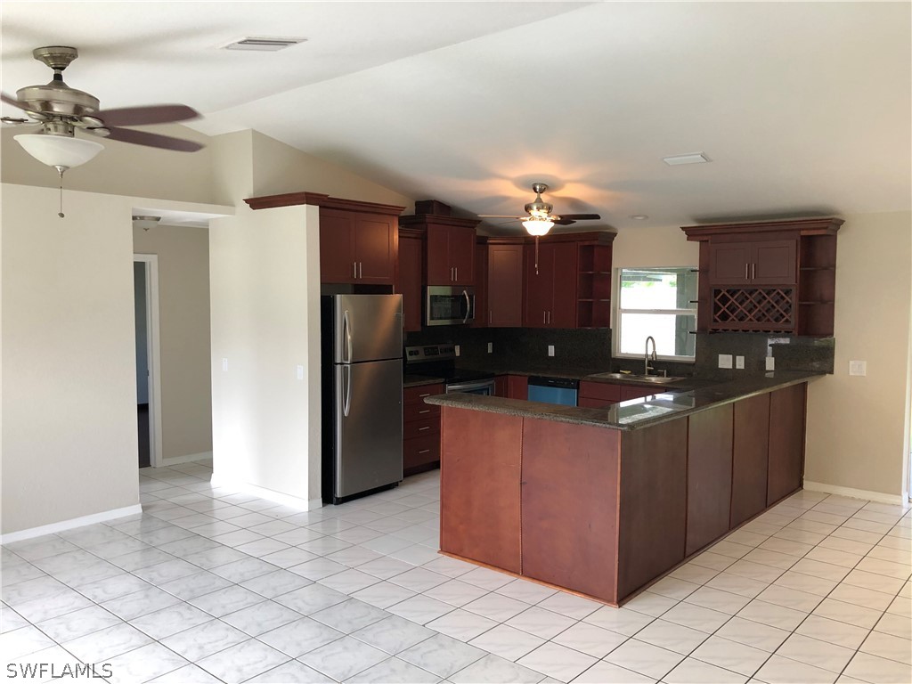 18230 Hepatica Road Fort Myers, FL 33967 - Photo 17 of 23 Gallery Image 17