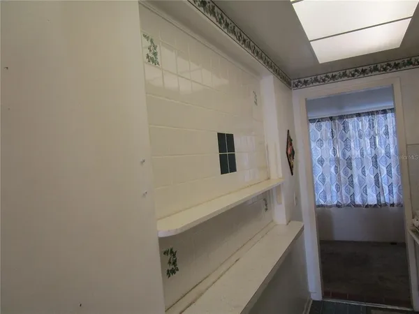 $65,000 | 1900 58th Avenue North, Unit 22, St. Petersburg, FL 33714