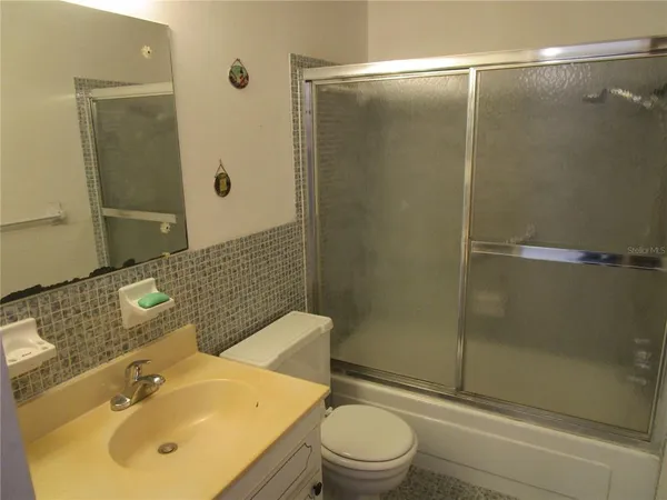 $65,000 | 1900 58th Avenue North, Unit 22, St. Petersburg, FL 33714