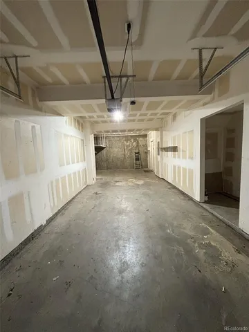 $2,500 | 18807 East Yale Circle, Unit F, Aurora, CO 80013