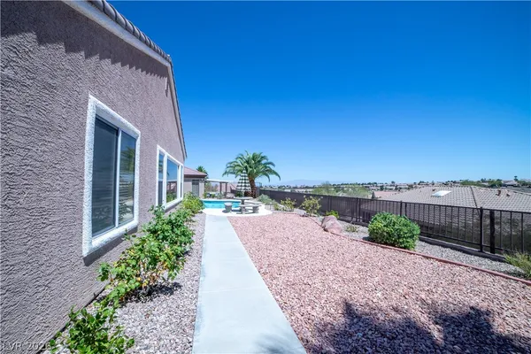 $3,450 | 2012 Colvin Run Drive, Henderson, NV 89052