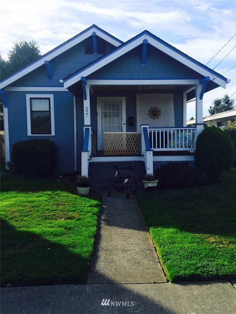 227 Wells Avenue North Renton, WA 98057 - Photo 1 of 1