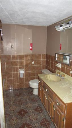 15 Laurine Road Saugus, MA 01906 - Photo 21 of 27 Gallery Image 21