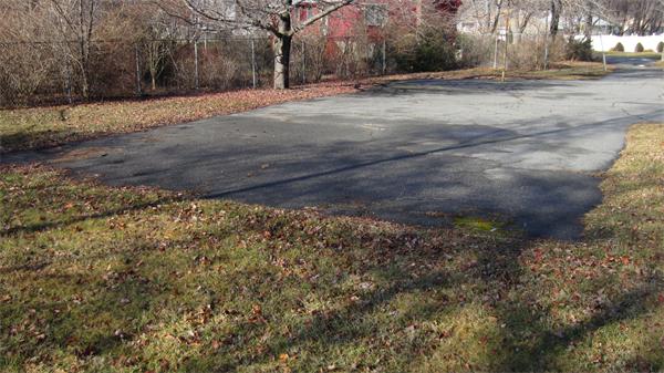 15 Laurine Road Saugus, MA 01906 - Photo 25 of 27 Gallery Image 25