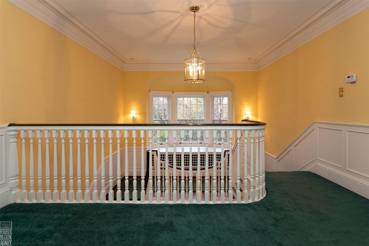 157 Ridge Road Grosse Pointe, MI 48236 - Photo 21 of 27 31365939-20.JPG