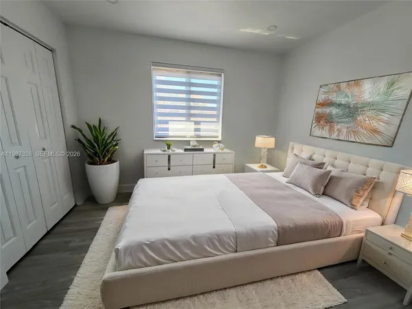 $5,000 | 1600 Southwest 157th Avenue, Pembroke Pines, FL 33027