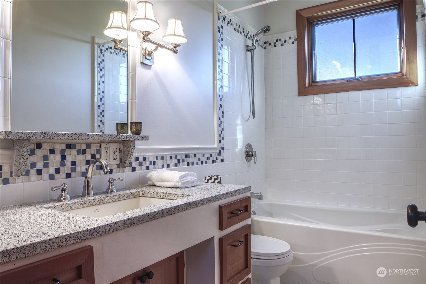 2484 Fisherman Bay Road Lopez Island, WA 98261 - Photo 17 of 38 Gallery Image 17