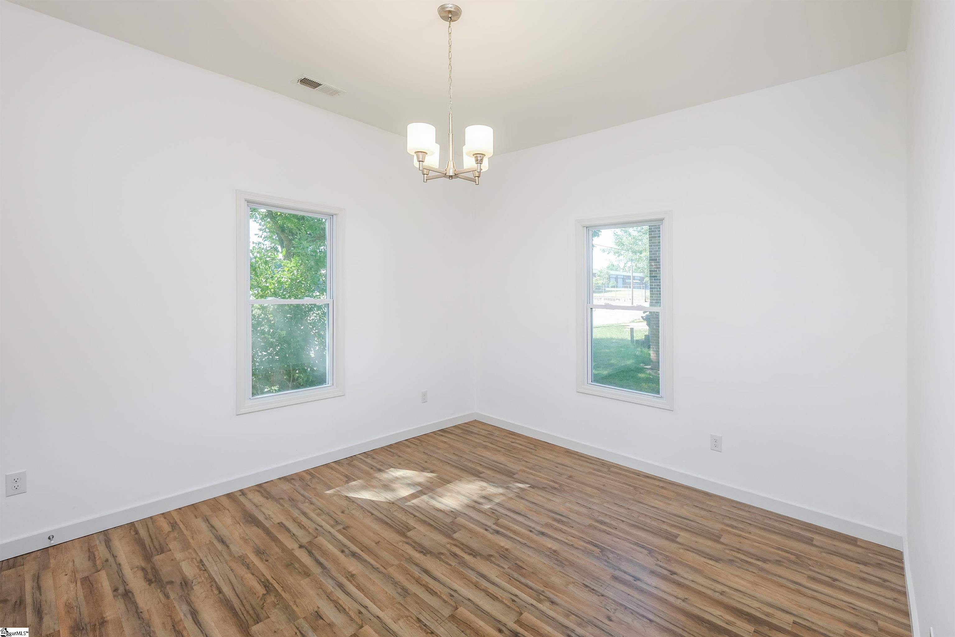 313 East Hampton Street Anderson, SC 29624 - Photo 21 of 25 Gallery Image 21