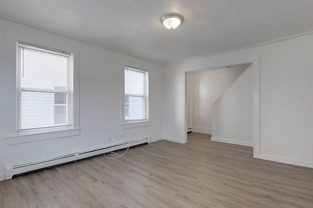 5 Floyd Street Lowell, MA 01852 - Photo 12 of 41