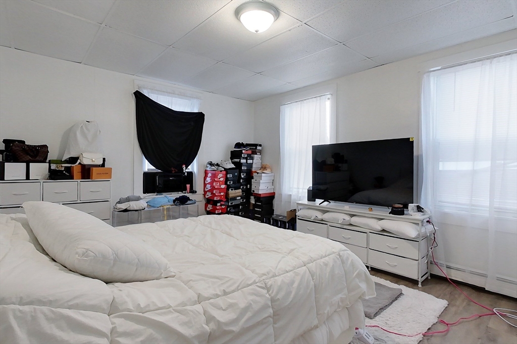 5 Floyd Street Lowell, MA 01852 - Photo 29 of 41