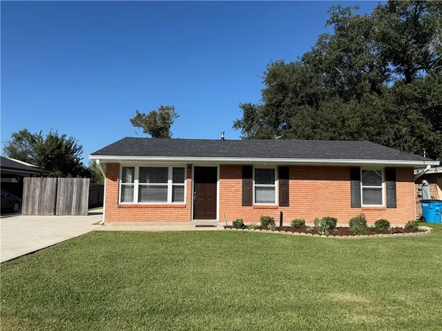 $1,500 | 228 Barton Avenue, Luling, LA 70070