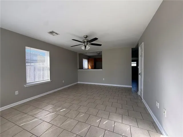 $1,500 | 228 Barton Avenue, Luling, LA 70070