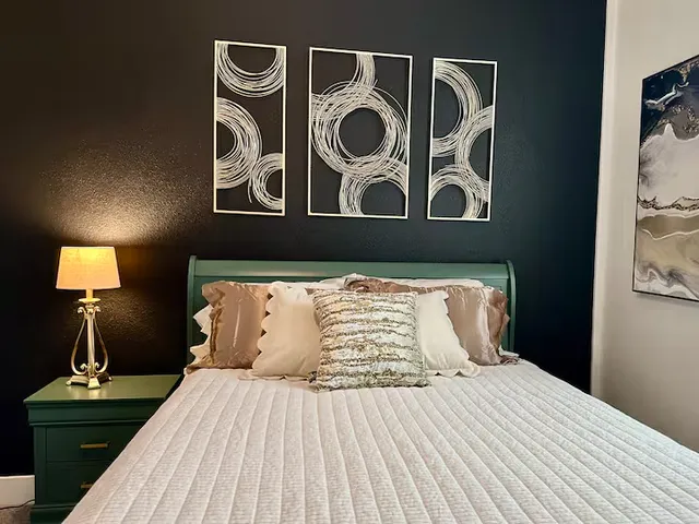 $543,000 | 18401 Valley Hill Lane, Point Venture, TX 78645