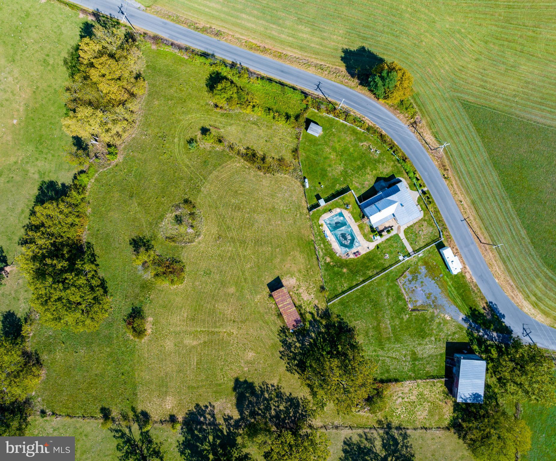 199 Crooked Run Road Mount Jackson, VA 22842 - Photo 3 of 36 Gallery Image 3