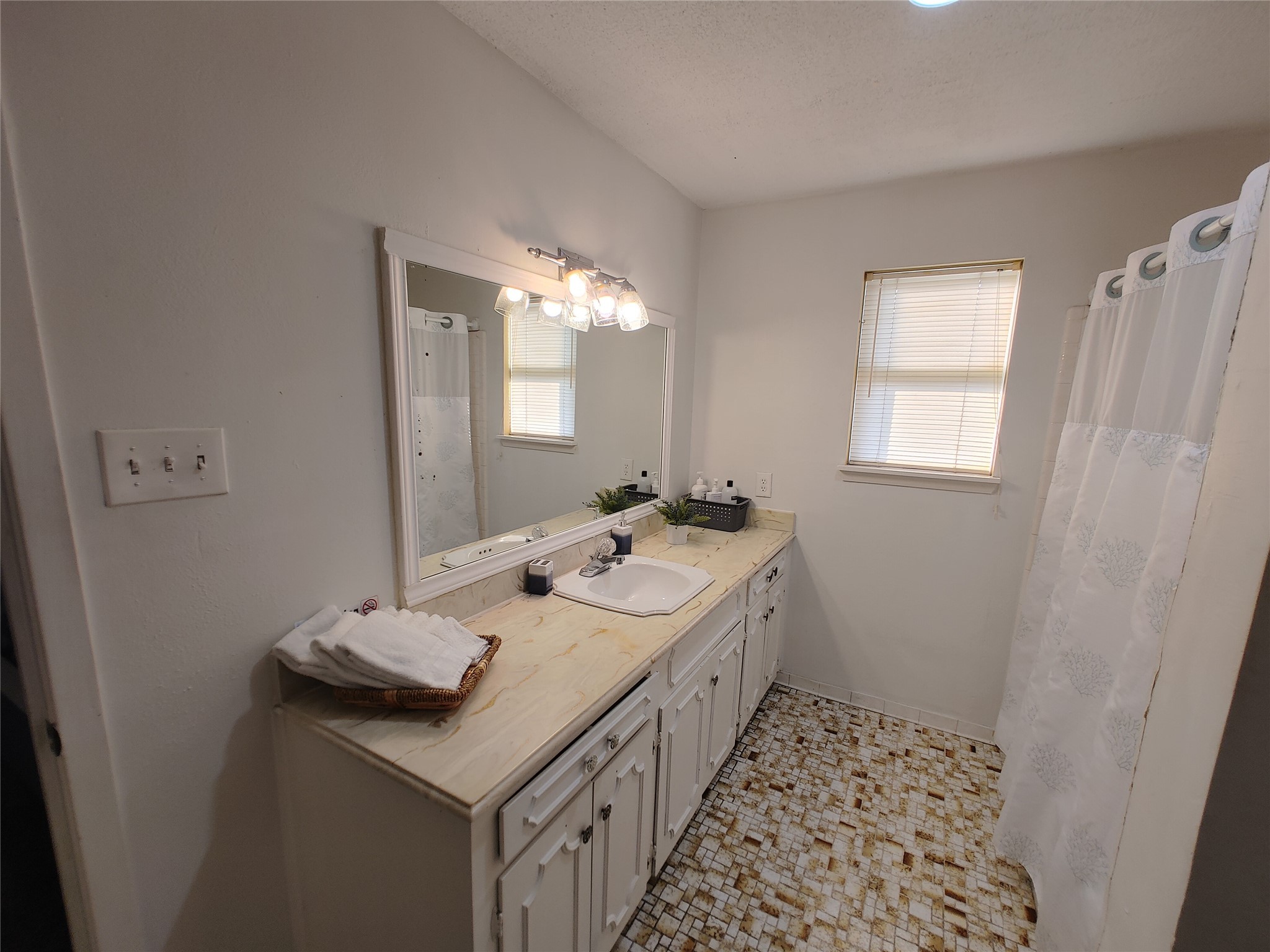 9711 Ebb Street Houston, TX 77089 - Photo 27 of 28