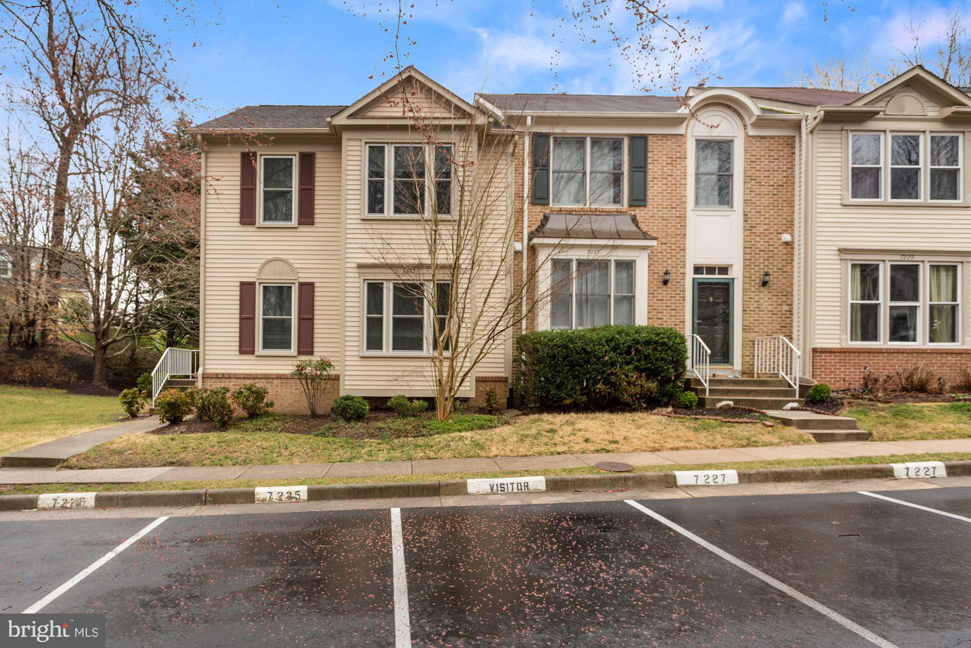 7225 Olde Lantern Way Springfield, VA 22152 - Photo 2 of 31 Exterior Shot